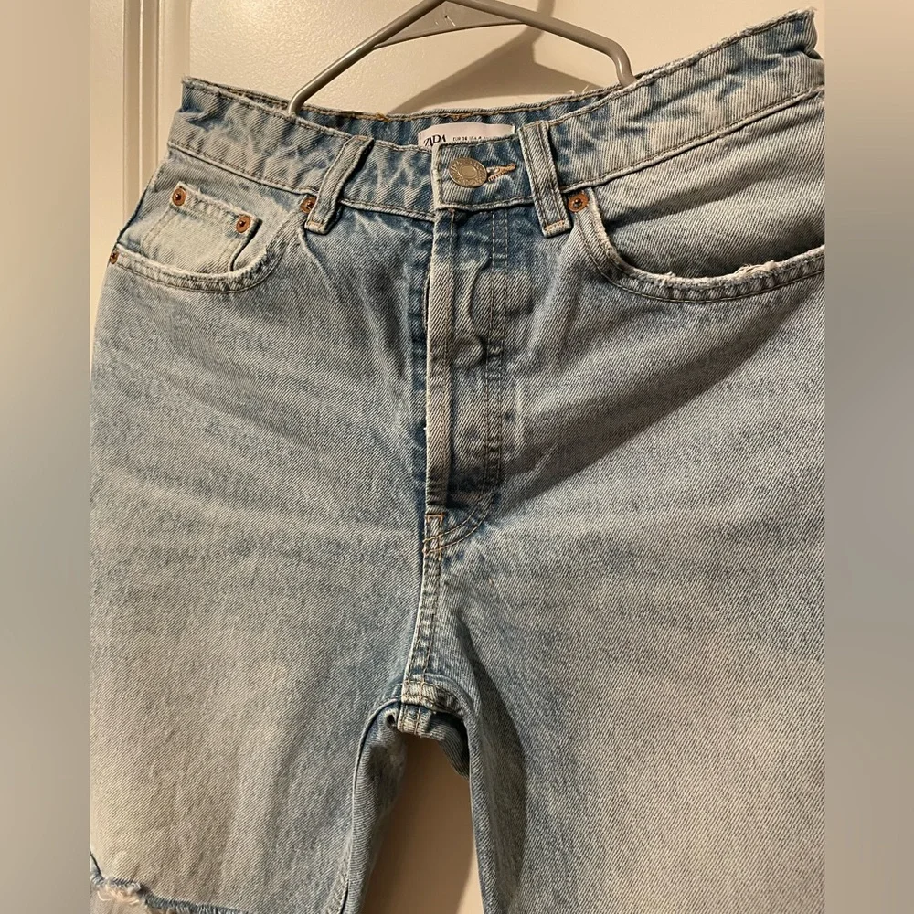 ZARA - Picture 3 of 6